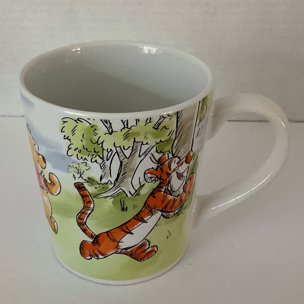 DISNEY Winnie the Pooh Eeyore Piglet Tigger Follow the Leader Mug